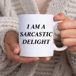 Script I är en Sarcastic Delight Funny Kaffemugg<br><div class="desc">underbar gåva till din bästa vän eller sarkastiska medarbetare</div>