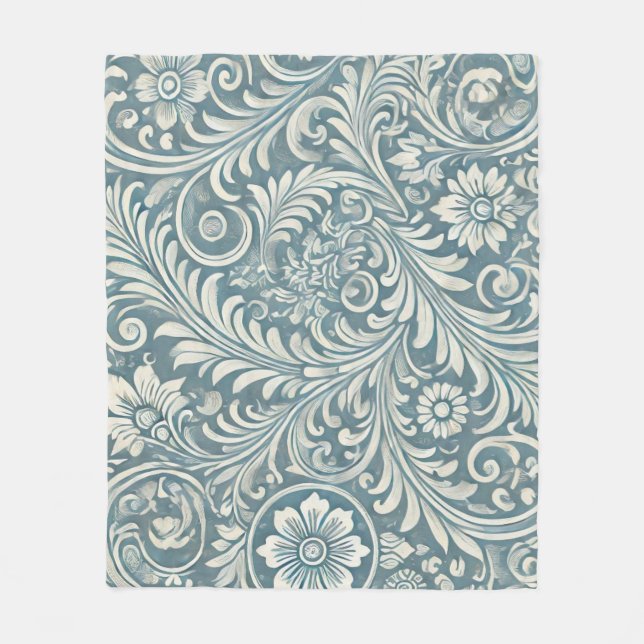 Scrolling Damask Pattern in Soft Blue and Ivory Fleecefilt (Framsidan)