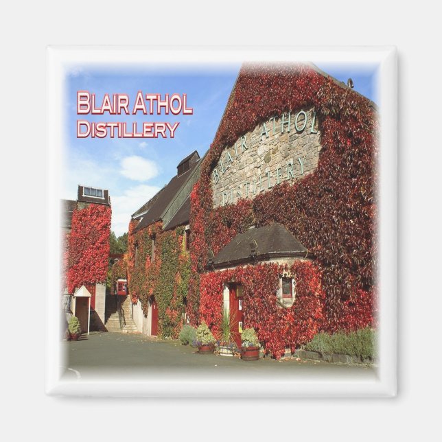SCT012 PITLOCHRY Blair Athol Distillery Scotland Magnet (Framsidan)