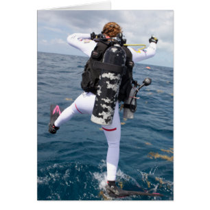 Scuba Diver Jump Hälsningskort