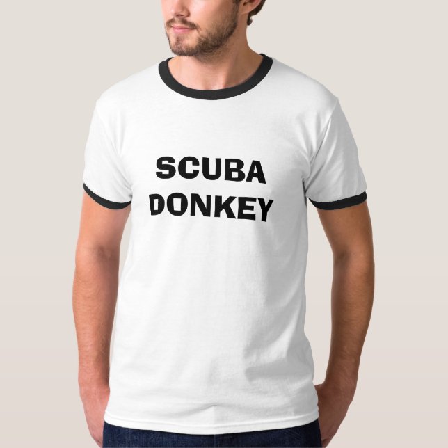SCUBAÅSNA TEE (Framsida)