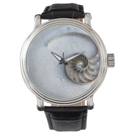 Se årstidsgränd nautilus snäcka armbandsur