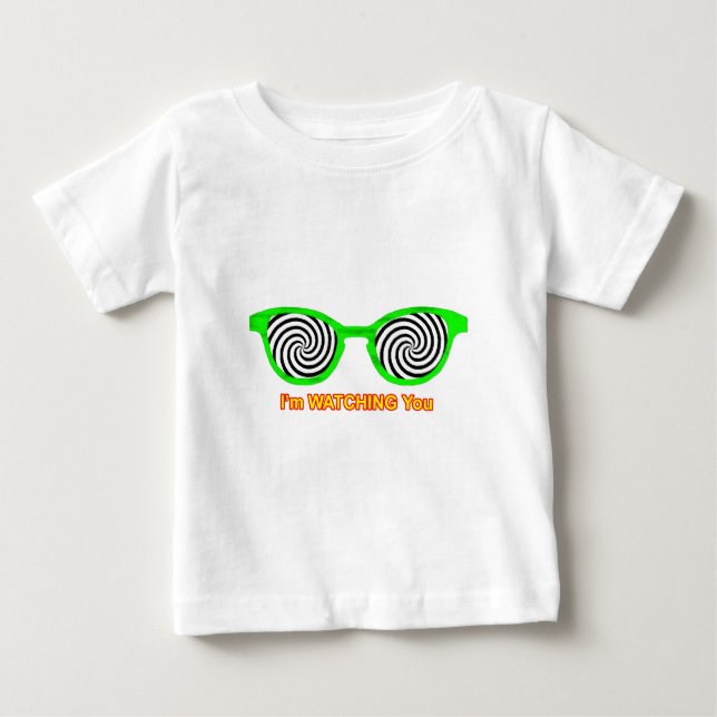 Se Grönten Hypnotize Sunglasses vid MUSEUM T Shirt (Framsida)