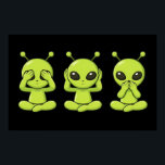 Se, Hör, Säg Inget Ont Poster<br><div class="desc">Ge din yta en touch av kosmisk humor med denna affisch som visar tre lekfulla gröna utomjordingar som förkroppsligar den klassiska posen "Se inget ont, höra inget ont, tala inget ont". Varje utomjording uttrycker en busig tolkning av det tidlösa ordspråket - en som täcker ögonen, en som täcker öronen och...</div>