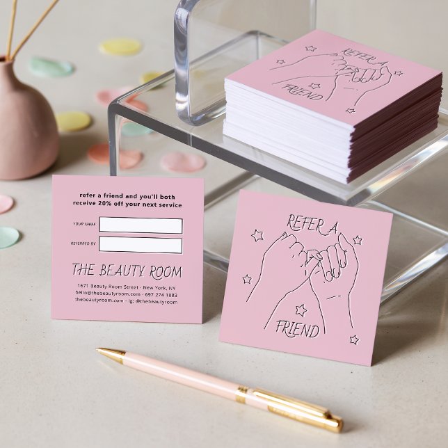 Se illustration av en vän med  rosa Söt händer Rabattkort (Refer a friend blush pink cute hands illustration)