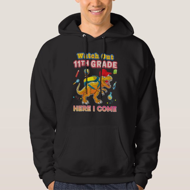Se upp 11:e Klass här i Kom 11:e doktor Hoodie (Framsida)
