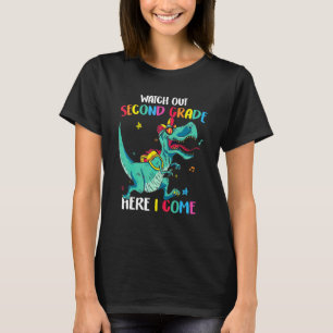 Se upp andra klass här kommer jag Dinosaurier till T Shirt