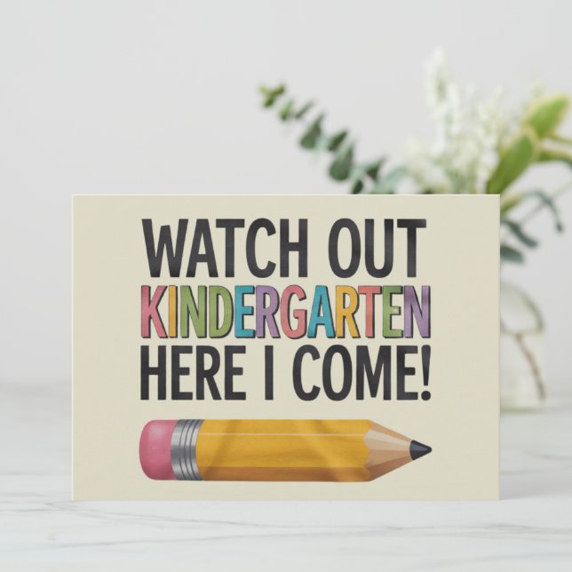 Se upp Kindergarten här i Kom Back to school Inbjudningar (Stående Fram)