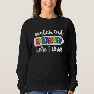 Se upp Kindergarten här i Kom första dagen i S T Shirt