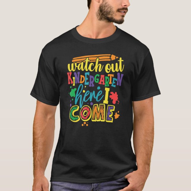 Se upp Kindergarten här i Kom skollärare T Shirt (Framsida)