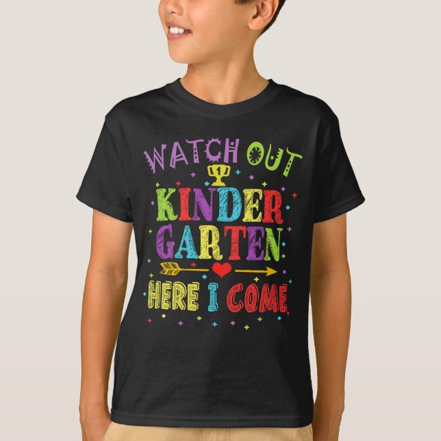 Se upp Kindergarten här i Kom T Shirt (Framsida)