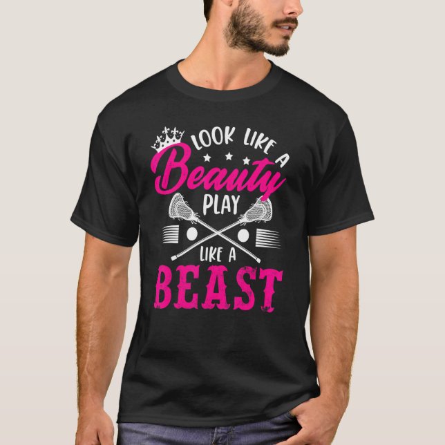 Se ut som en skönhetsuppspelning som en Beast Lacr T Shirt (Framsida)