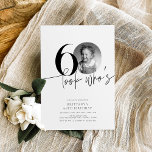 Se vem som är 60 ljuva fotoenkla 60:e födelsedagen inbjudningar<br><div class="desc">Se vem som är 60-lusens enkla 60:e födelsedagsinbjudan</div>