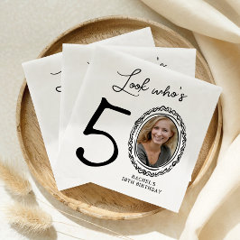 Se vem som fyller femtio Foto 50-årsdag Pappersservett