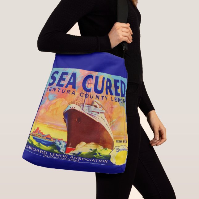 Sea Cured-märkesetikett för citroner låda Axelväska (Närbild)