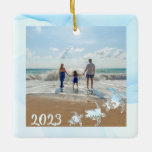Sea Turtles Vacation Beach Photo Ceramic Ornament<br><div class="desc">Abstrakt av vattenfärg och fotoornament för havssköldpaddor är perfekt för helgdag av strand,  smekmånaden och semesterfoton. Anpassa till namn,  datum och plats.</div>