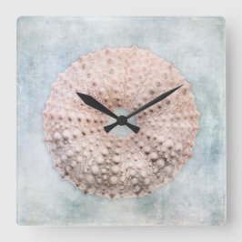 Sea Urchin Distress Coastal Blue Cream Painting Fyrkantig Klocka