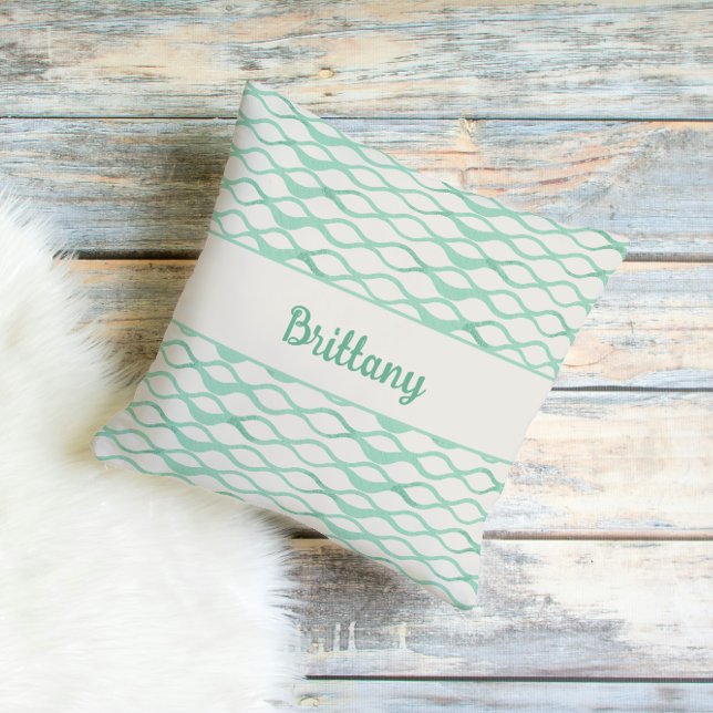 Seafoam Green Waves Personalized Coastal Decor Kudde (Seafoam Green Teal Wave Pattern Coastal Decor Throw Pillow)