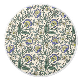 Seamless blue, yellow, and white floral pattern  knopp