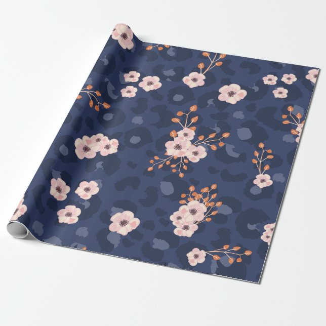 Seamless pattern with leopard skin and pink small  presentpapper (Utrullad)