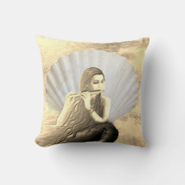 Seashell and Woman Playing Flute Throw Pillow Kudde