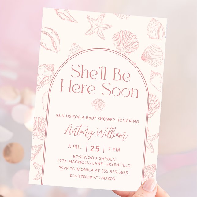 Seashell She'll Be Here Baby Shower Invitation Inbjudningar (Skapare uppladdad)