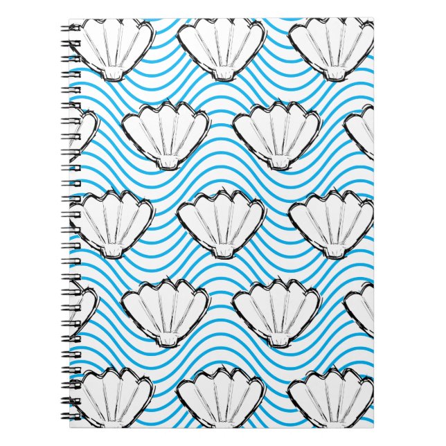 Seashell Sketch White and Blue Wave Mönster Anteckningsbok (Framsidan)