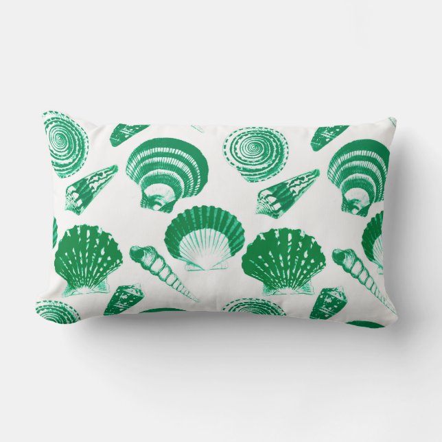 Seashells - emerald grönt på vit bakgrund lumbarkudde (Framsida)