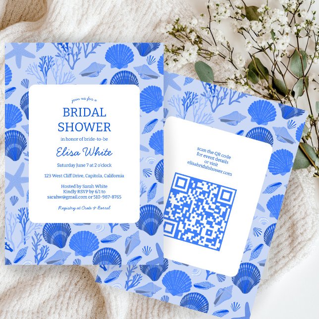 Seashells Möhippa Chic Blue Beach ANPASSNINGSBAR Q Inbjudningar (Seashells Bridal Shower Chic Blue Beach CUSTOM QR Invitation
)