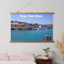 Seaside Charm - Historiskt Harbour Scene på Wood T