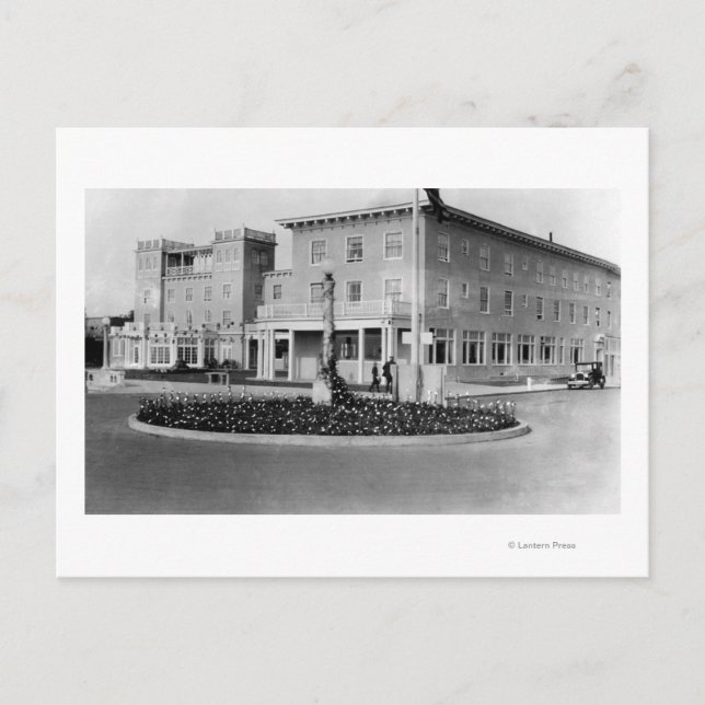 Seaside, Oregon View of Hotel Seaside Photograph Vykort (Framsida)