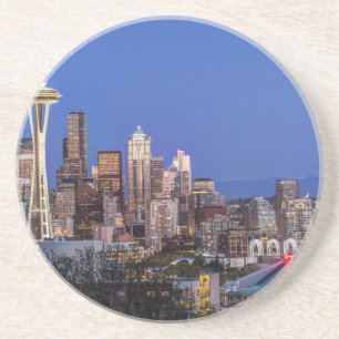 Seattle, Downtown och Mt. Rainier i skymning Underlägg