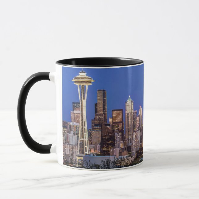Seattle, Downtown och Mt. Rainier i skymningen Mugg (Vänster)