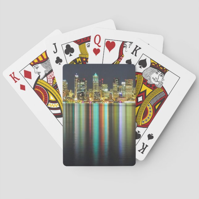 Seattle horisont på natten med reflexion casinokort (Baksidan)