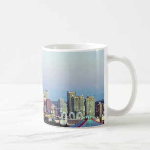 Seattle med Mount Rainier, stat Washington, U.S. Kaffemugg