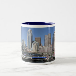 Seattle panorama- horisont Två-Tonad mugg