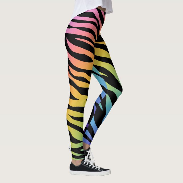 Sebra randig regnbågstryck på svart leggings (Höger)