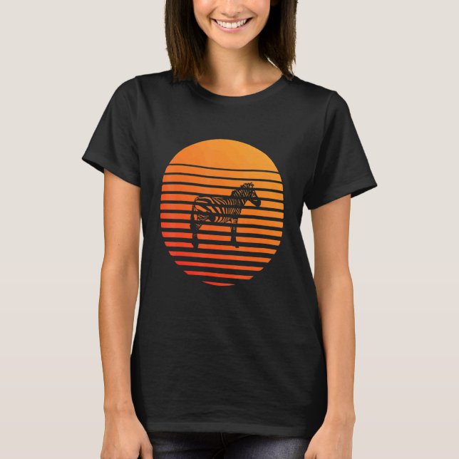 Sebra skuggsilhuett framför en sol t shirt (Framsida)