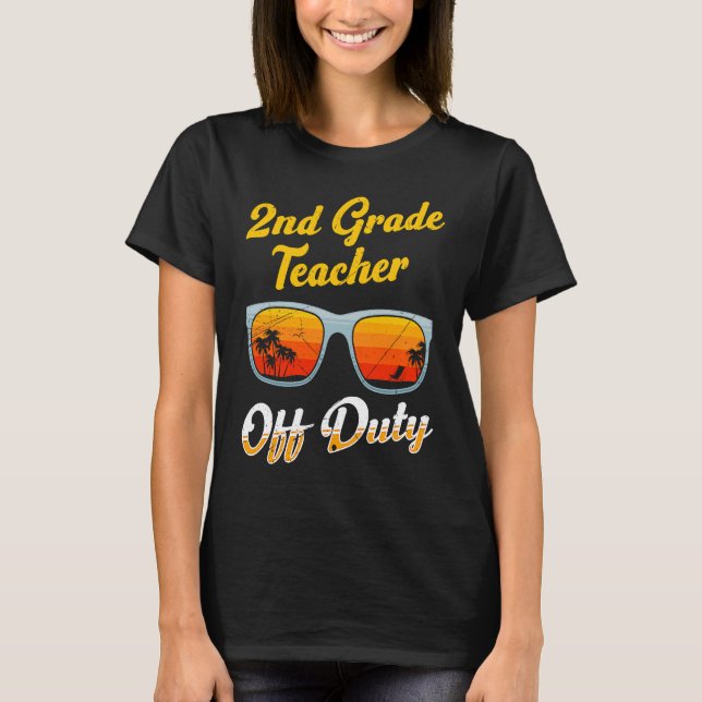 Second grade class teacher off duty school teacher t shirt (Framsida)