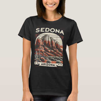 Sedona Az Hiking Outdoors Mountain Sedona Usa Retr T Shirt