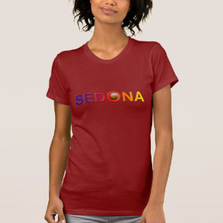 Sedona i regnbågeT-tröja Tee Shirt