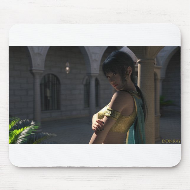 Seductive Kim Sue tittar över sin skuldra Musmatta (Framsidan)