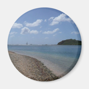 Segelbåt i Avstånd på St. Thomas Magnet