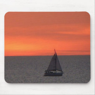 Segelbåt i Moukling Sea Mouse Pad Musmatta