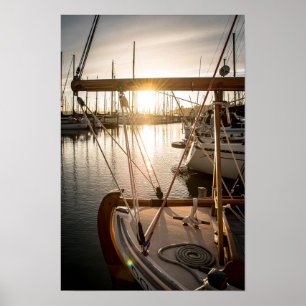Segelbåt och solnedgång i Marina Fotografering Poster