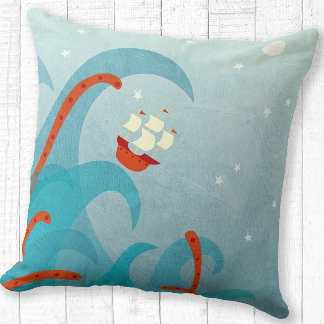 Segelbåtar Nautical Kudde (Sailing boat wna sea monster fun throw pillow)
