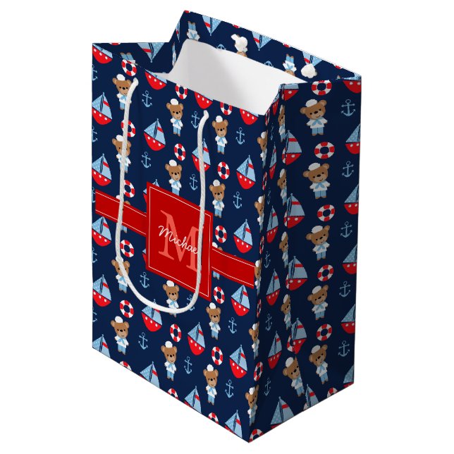 Segelbåtar och Bears Mönster Monogrammed (Framsidan Vinklad)