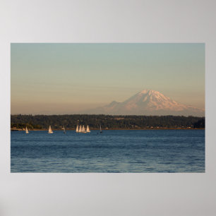 Segelbåtar på Lake Washington, med Mercer Island Poster