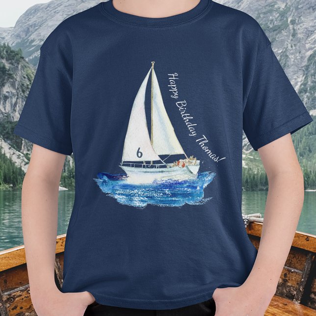 Segelbåten barns födelsedag Personlig T Shirt (Skapare uppladdad)