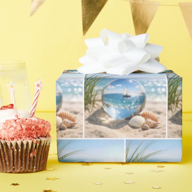 Segelbåtsreflektion i glaskula presentpapper (Födelsedagsfest)